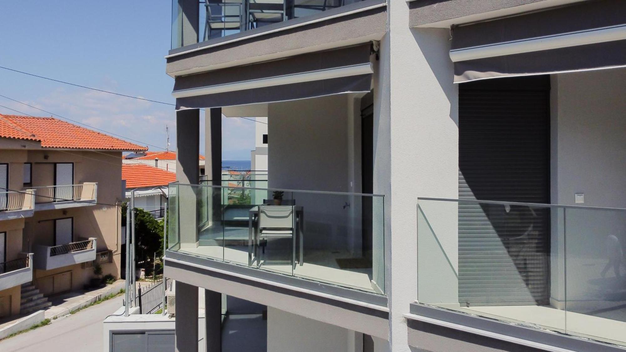 Avgerinos Apartments Полихроно Екстериор снимка